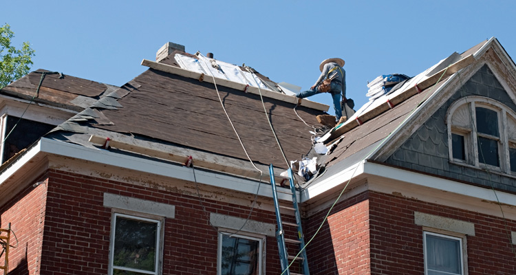 Choosing the Right Roof for Your Historic Collinsville, IL Home